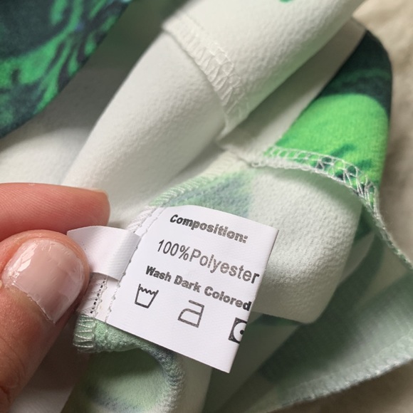 4/$20 🔷 Zaful Green Palm Tree Leaf Summer Shorts - Picture 4 of 4